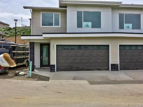 121-2045 Stagecoach Drive, Kamloops, BC - Outdoor