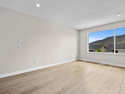 121-2045 Stagecoach Drive, Kamloops, BC - Indoor Photo Showing Other Room