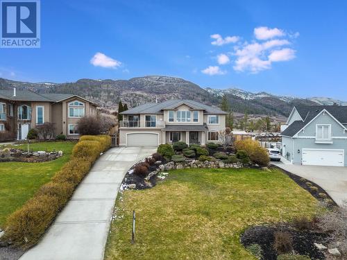 313 Tanager Drive, Kelowna, BC - Outdoor With Facade