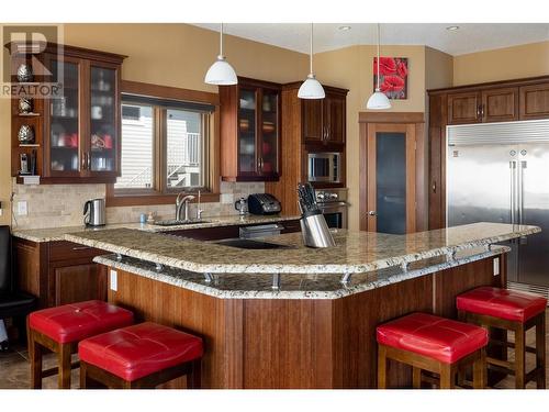 9990 Eastside Road Unit# 7, Vernon, BC - Indoor Photo Showing Kitchen