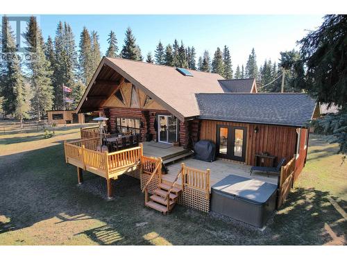 7026 Holmes Road, 100 Mile House, BC - Outdoor With Deck Patio Veranda With Exterior