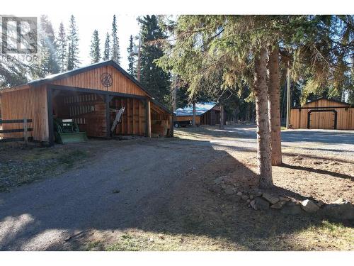 7026 Holmes Road, 100 Mile House, BC - Outdoor