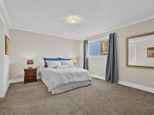 3137 Vector Drive, West Kelowna, BC - Indoor Photo Showing Bedroom