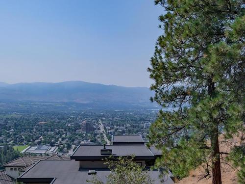 740 Pinehaven Court, Kelowna, BC - Outdoor With View