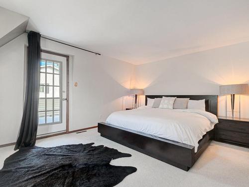 Master bedroom - 8295 Rue Santiago, Brossard, QC - Indoor Photo Showing Bedroom