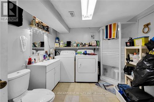735 Colborne St E, Brantford, ON - Indoor Photo Showing Laundry Room