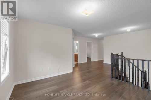 952 O' Reilly Cres, Shelburne, ON - Indoor Photo Showing Other Room