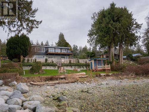 6765 Klahanie Drive, Powell River, BC - Outdoor