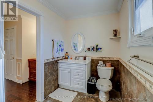 126 Spring Town Rd, Vaughan, ON - Indoor Photo Showing Bathroom