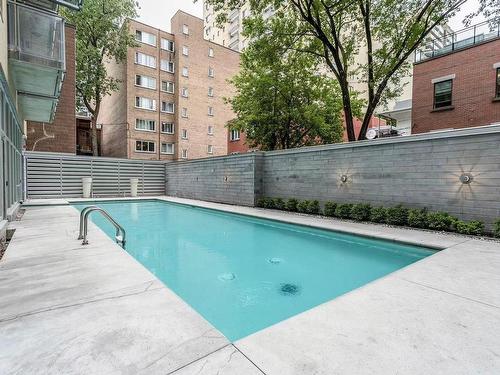 Pool - 463-1414 Rue Chomedey, Montréal (Ville-Marie), QC - Outdoor With In Ground Pool