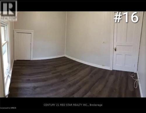 5082 St. Lawrence Ave, Niagara Falls, ON - Indoor Photo Showing Other Room