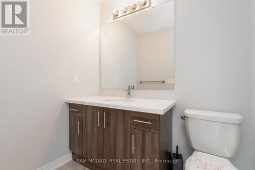 2314 Natasha Circ, Oakville, ON - Indoor Photo Showing Bathroom