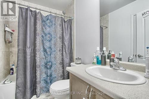 97 Franks Way, Barrie, ON - Indoor Photo Showing Bathroom
