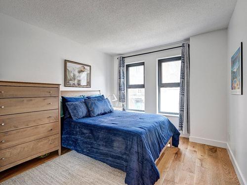 Bedroom - 504-455 Rue St-Louis, Montréal (Ville-Marie), QC - Indoor Photo Showing Bedroom