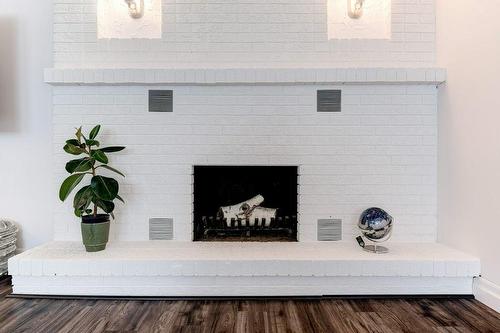 1300 Mcnab Road, Niagara-On-The-Lake, ON - Indoor With Fireplace