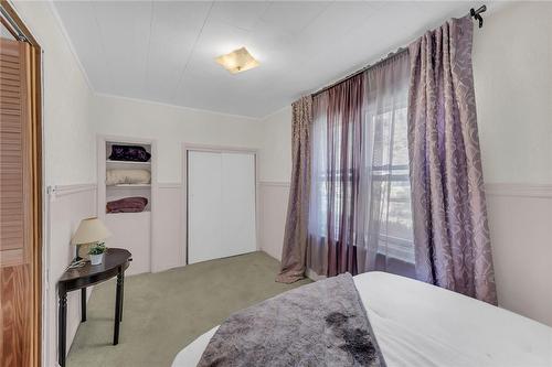 16 Broad Street, Port Dover, ON - Indoor Photo Showing Bedroom