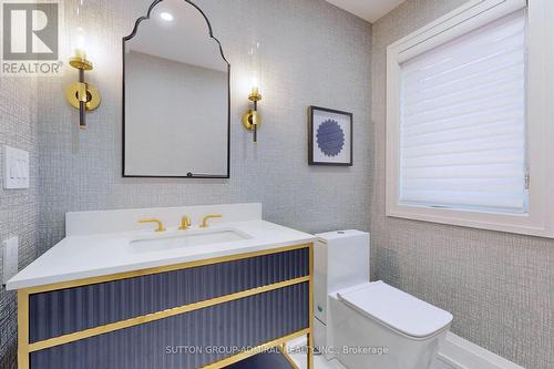 3 Regent St, Richmond Hill, ON - Indoor Photo Showing Bathroom