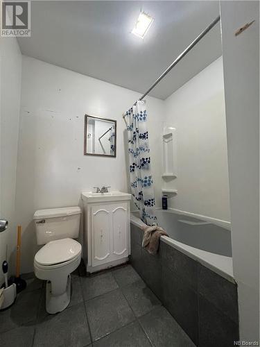 385 Sansom Street, Dalhousie, NB - Indoor Photo Showing Bathroom