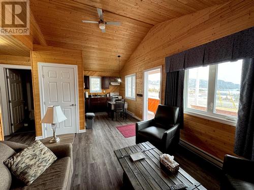 96-98 Canada Drive, Harbour Breton, NL - Indoor Photo Showing Living Room