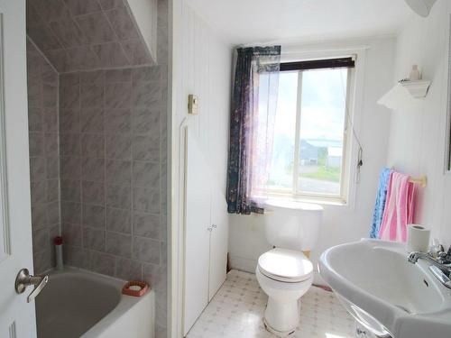 Salle de bains - 1190 Rg Double, Saint-Pamphile, QC - Indoor Photo Showing Bathroom