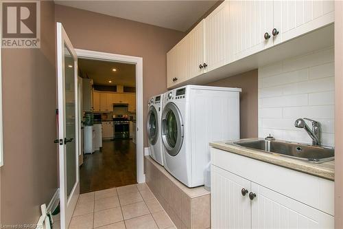350297 Concession A, Meaford (Municipality), ON - Indoor Photo Showing Laundry Room