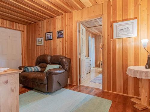 296 Trinity Valley Road, Lumby, BC - Indoor Photo Showing Other Room