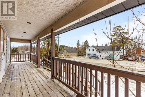 136 Victoria St, Chatsworth, ON - Outdoor With Deck Patio Veranda With Exterior