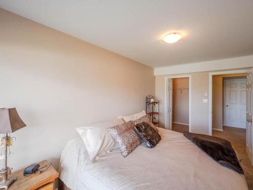 101-3948 Finnerty Road, Penticton, BC - Indoor Photo Showing Bedroom