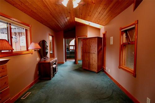 1070 Hayes Creek Place, Princeton, BC - Indoor Photo Showing Other Room
