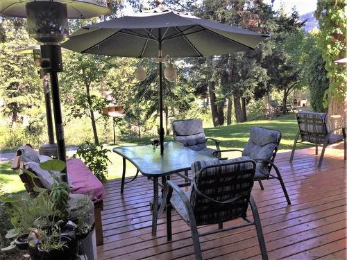 1070 Hayes Creek Place, Princeton, BC - Outdoor With Deck Patio Veranda
