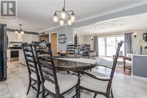 150 Mcfarlin Drive, Mount Forest, ON - Indoor Photo Showing Dining Room