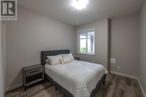 2450 Radio Tower Road Unit# 206, Oliver, BC - Indoor Photo Showing Bedroom