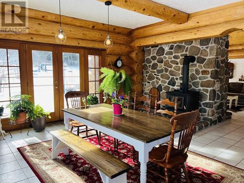 3065 Dog Creek Road, Williams Lake, BC - Indoor Photo Showing Dining Room
