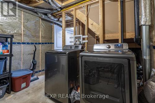 166 Tarry Pkwy, Aylmer, ON - Indoor Photo Showing Laundry Room