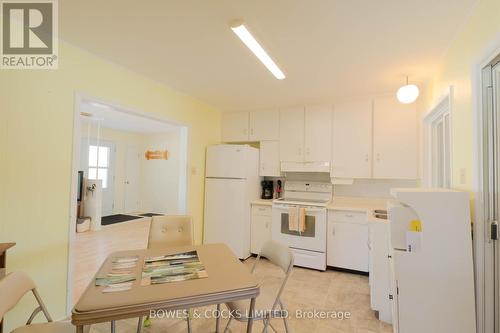 113 Highway 127, Hastings Highlands, ON - Indoor Photo Showing Kitchen