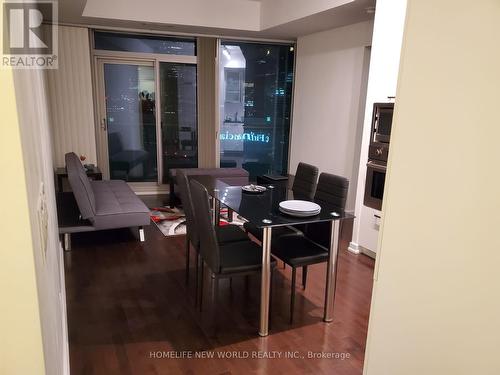 #4910 -14 York St, Toronto, ON - Indoor Photo Showing Dining Room