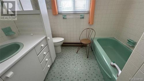2247 Rue Centrale, St-Hilaire, NB - Indoor Photo Showing Bathroom