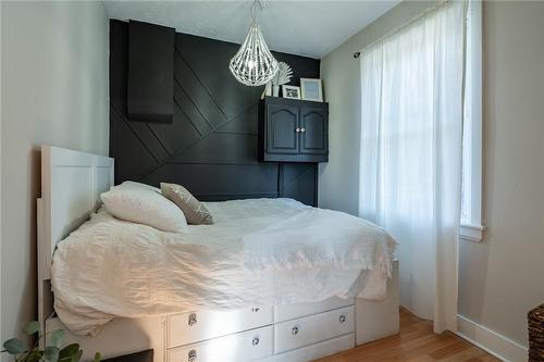 62 Liberty Street, Hamilton, ON - Indoor Photo Showing Bedroom