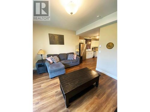 101 110 Baxter Avenue, Kitimat, BC - Indoor Photo Showing Living Room