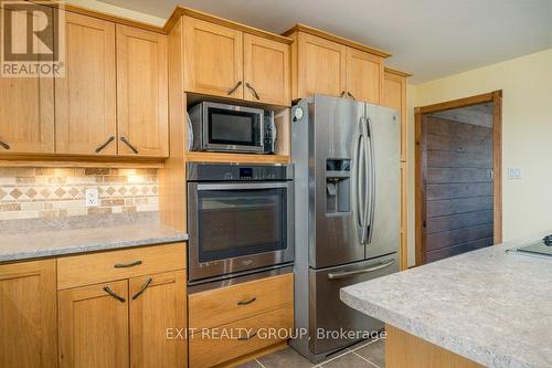 1024 County Road 19, Prince Edward County, ON - Indoor Photo Showing Kitchen