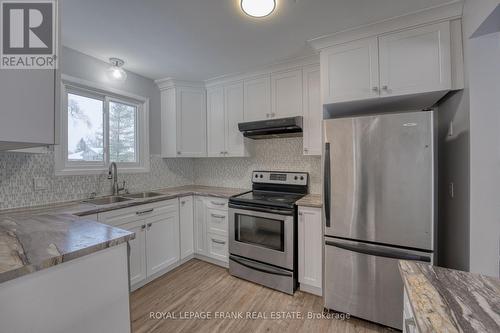 110 Union St, Greater Napanee, ON - Indoor Photo Showing Kitchen With Double Sink