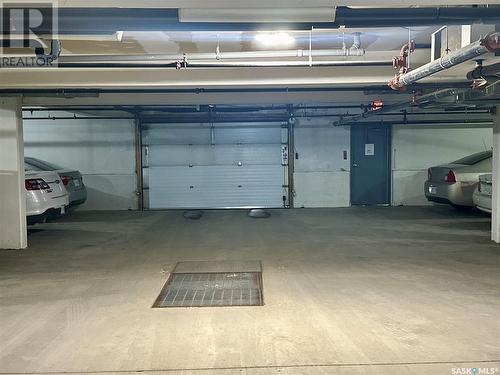 102 6709 Rochdale Boulevard, Regina, SK - Indoor Photo Showing Garage