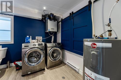 30 Denehurst Street, Paradise, NL - Indoor Photo Showing Laundry Room
