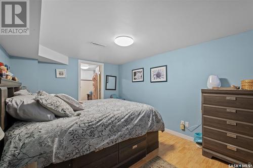 575 20Th Street E, Prince Albert, SK - Indoor Photo Showing Bedroom