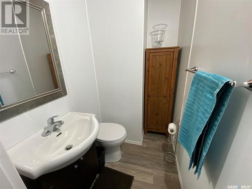 104 1St Street E, Weirdale, SK - Indoor Photo Showing Bathroom