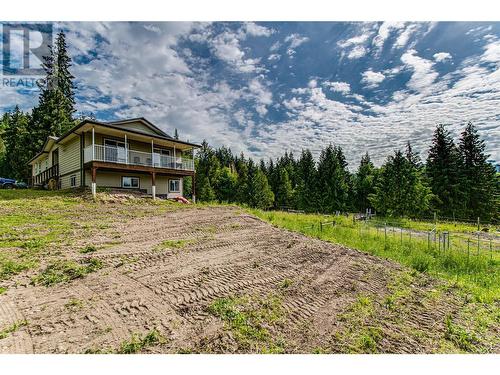 31 Violet Road, Grindrod, BC - Outdoor