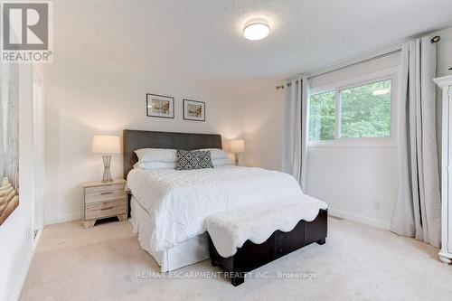 1300 Mcnab Rd, Niagara-On-The-Lake, ON - Indoor Photo Showing Bedroom