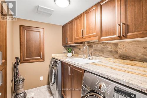 1399 Safari Road, Hamilton, ON - Indoor Photo Showing Laundry Room