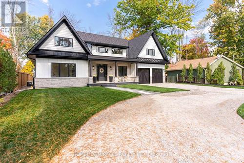862 Kennedy Rd, Innisfil, ON - Outdoor With Facade
