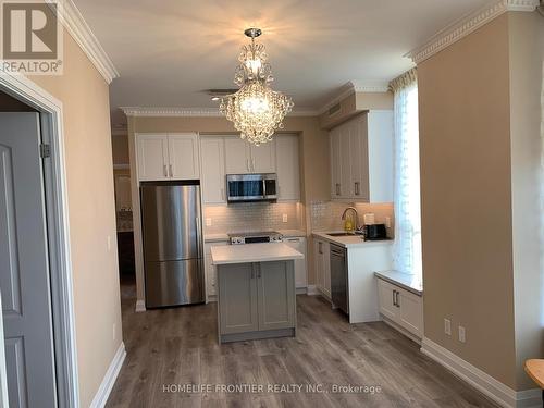 #1602 -30 North Park Rd, Vaughan, ON - Indoor Photo Showing Kitchen With Stainless Steel Kitchen With Upgraded Kitchen